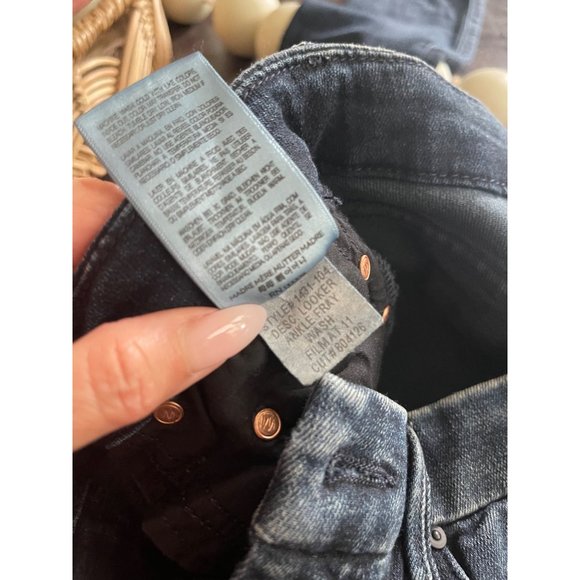 MOTHER The Looker Ankle Fray Jeans Sz 25R - Picture 9 of 10